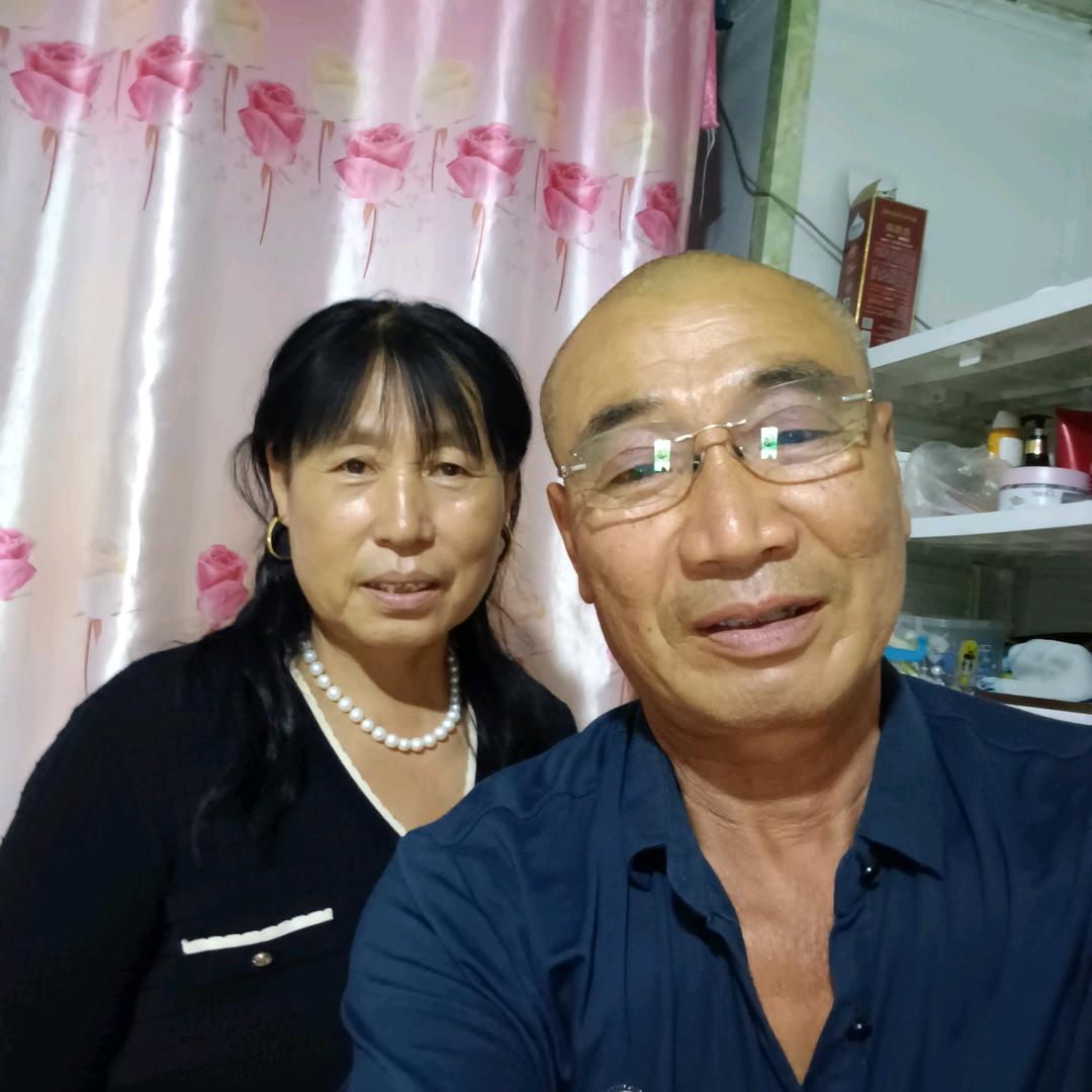 六零后老两口