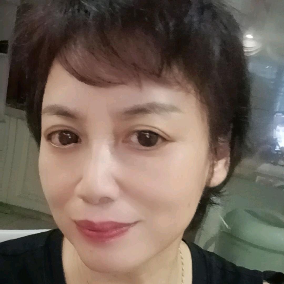 蛋黄姐：