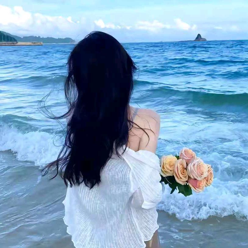 爱笑的女孩