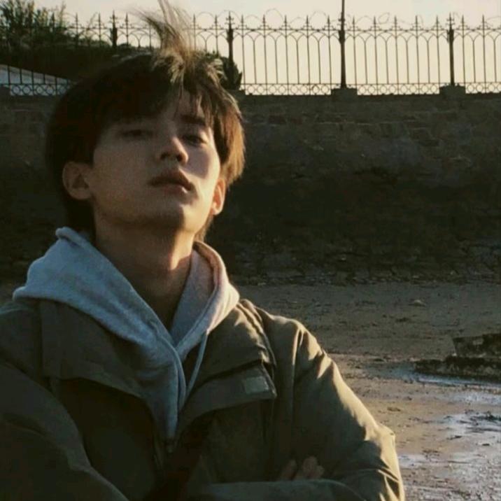 ^沐慕.头像