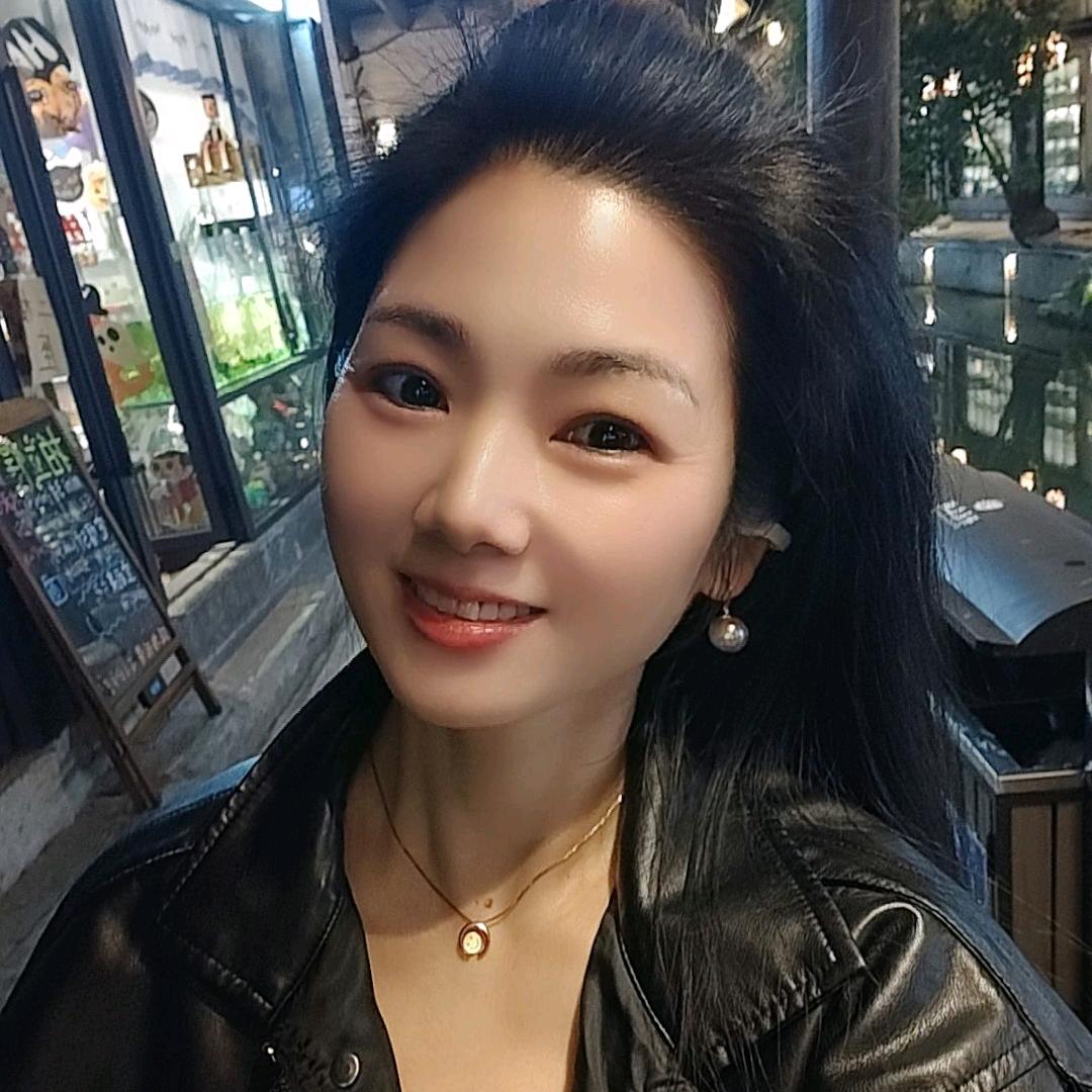 轻纺城小姐姐