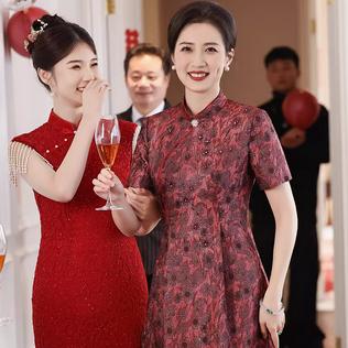 蕾蒂若妈妈婚宴装