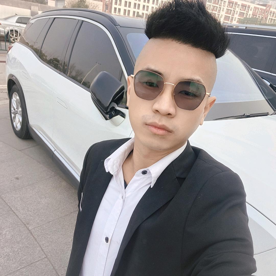 坤坤(一个人)