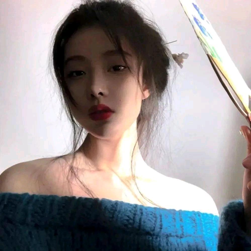 皎月简爱文化