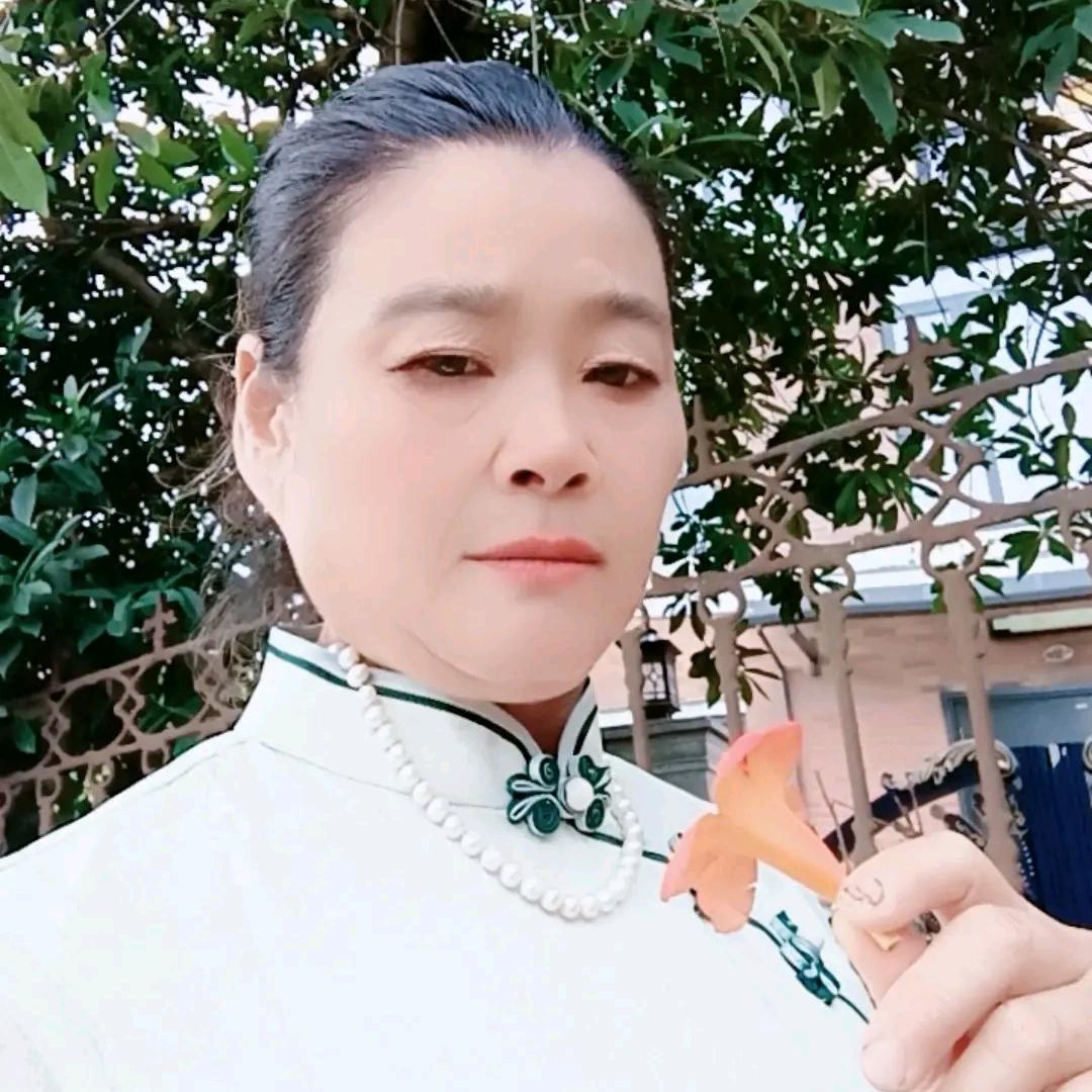 天边的彩虹