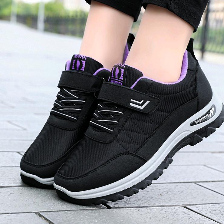 小云妈妈鞋工厂店