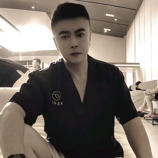 大叔打小就挺坏