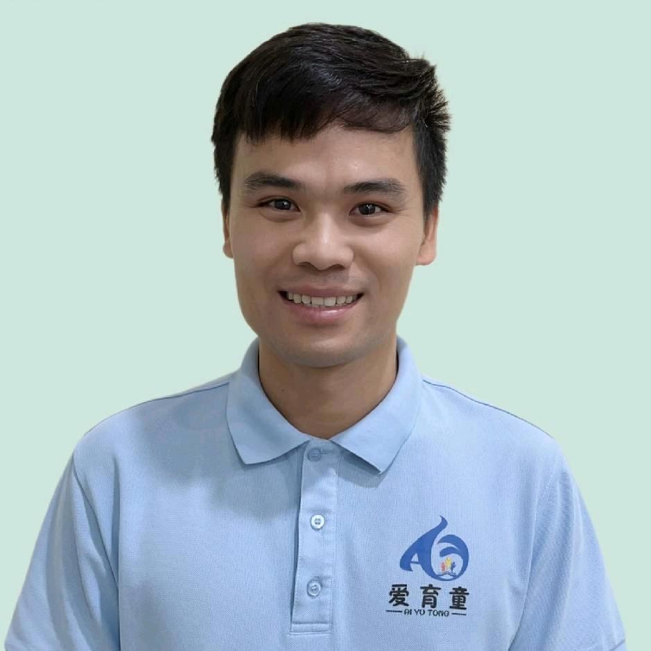 爱育童〔红黄蓝〕—蓝天老师