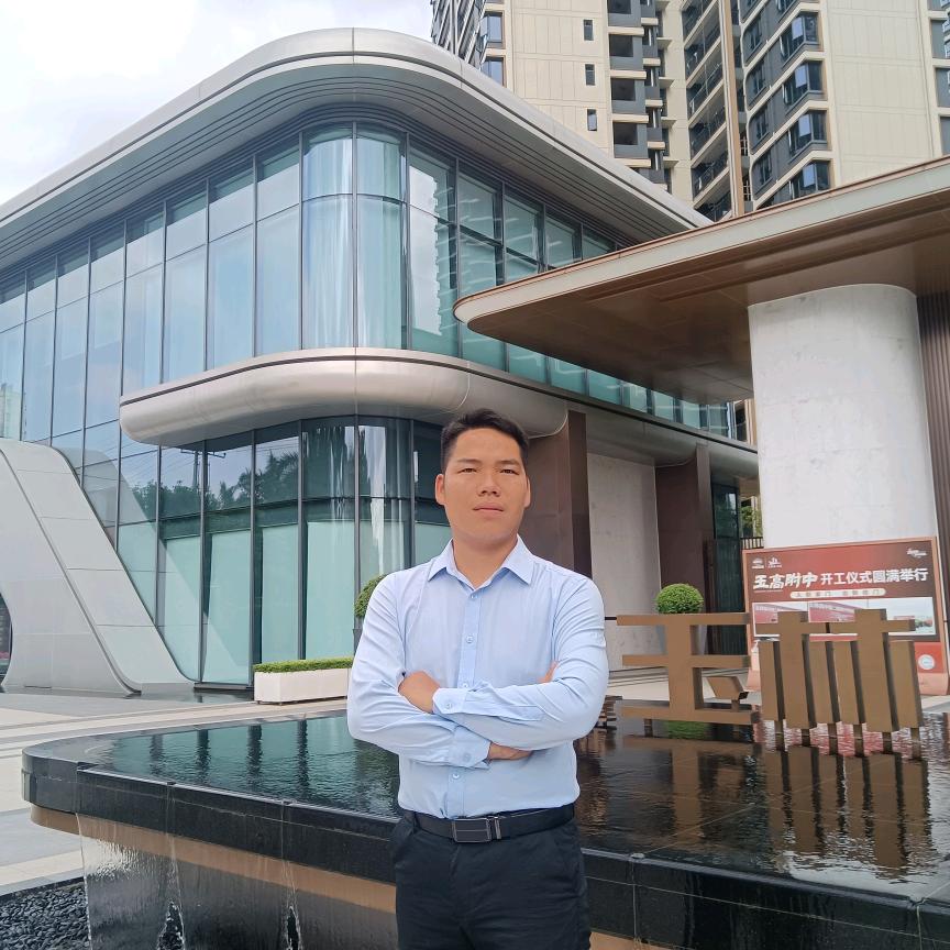 玉林房产.小杨