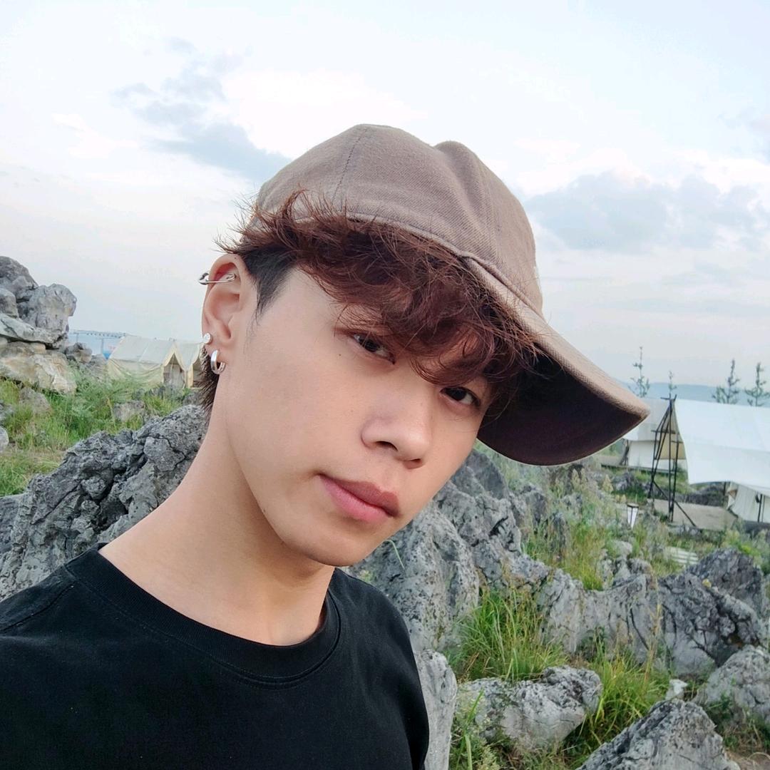 浩楠  ⁹¹º⁸