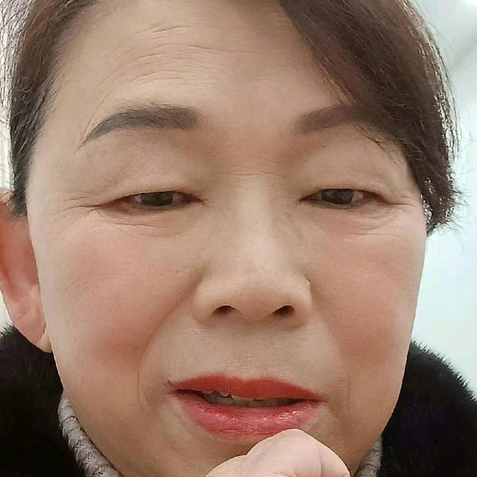 买房卖房找和家地产刘姐帮忙