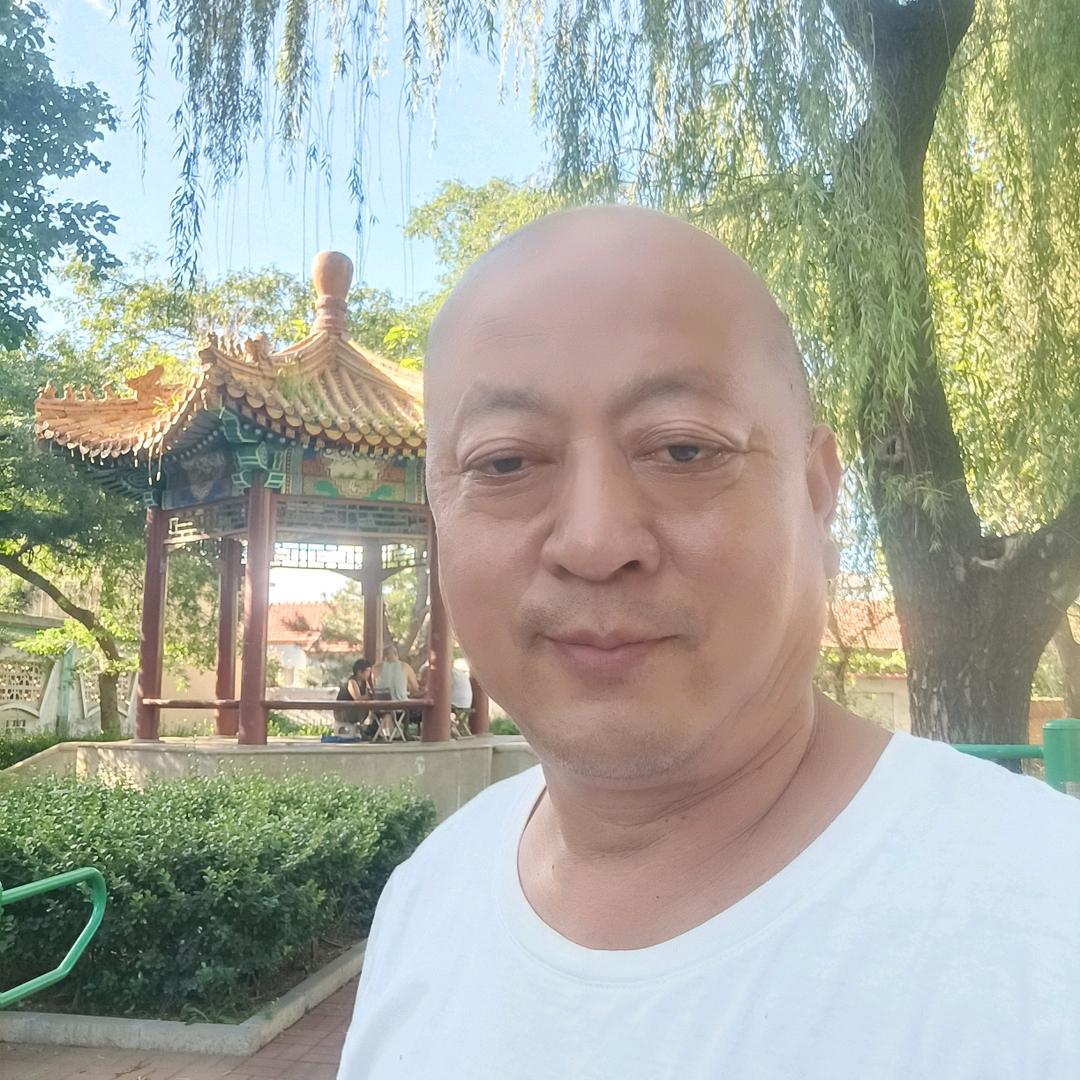 ╭(╯扭转💰钱坤╰)╮
