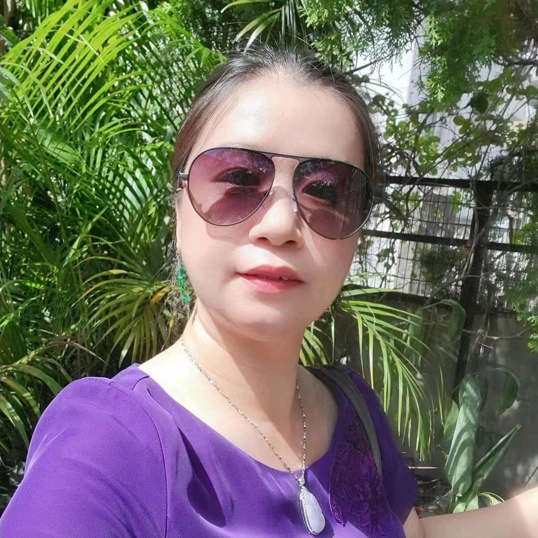 香港女挖娘娘驾到
