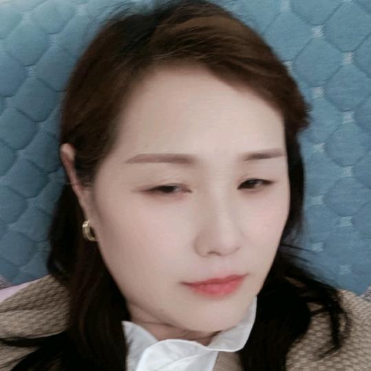 💞浅浅🍃-笑