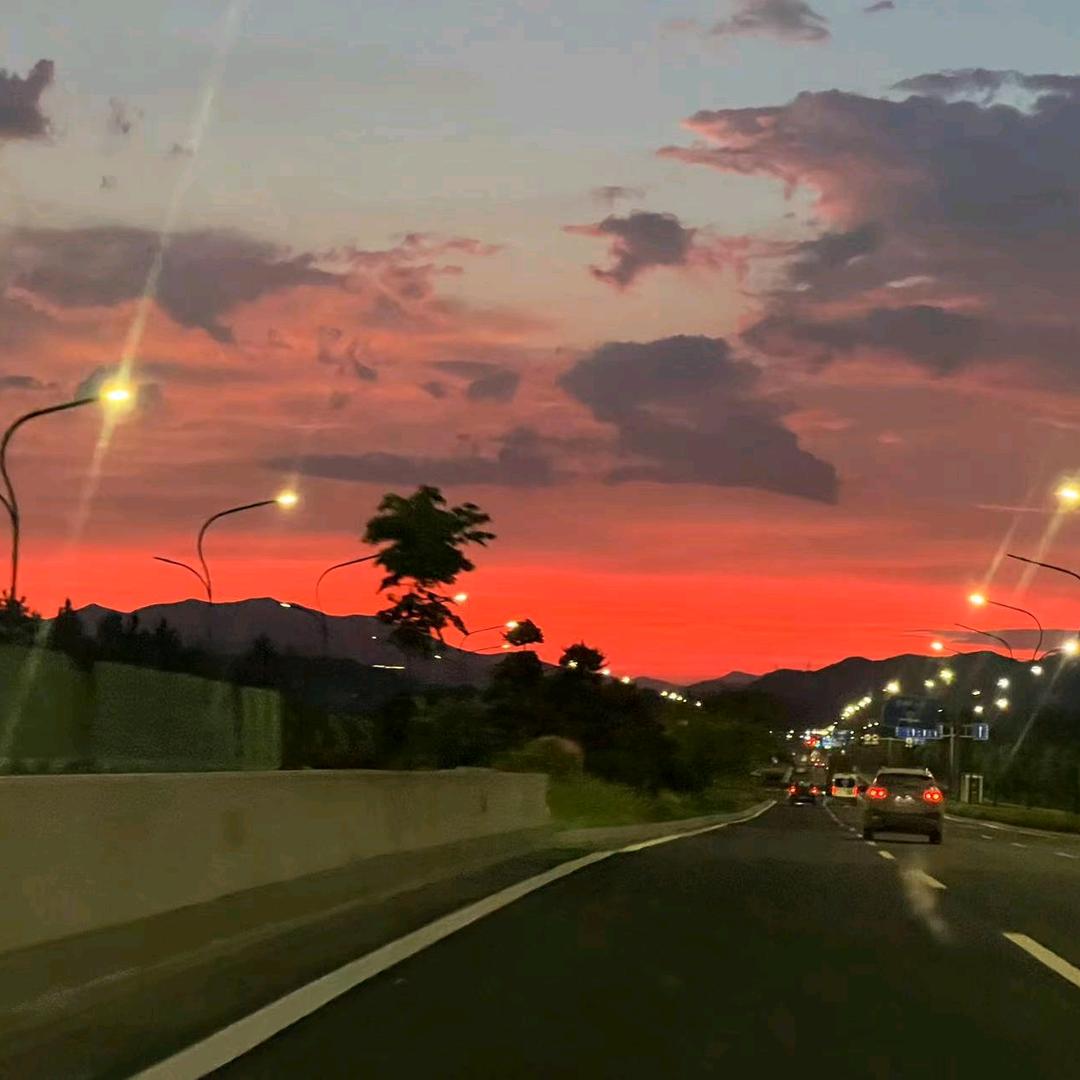 我饥饥爆真的累了