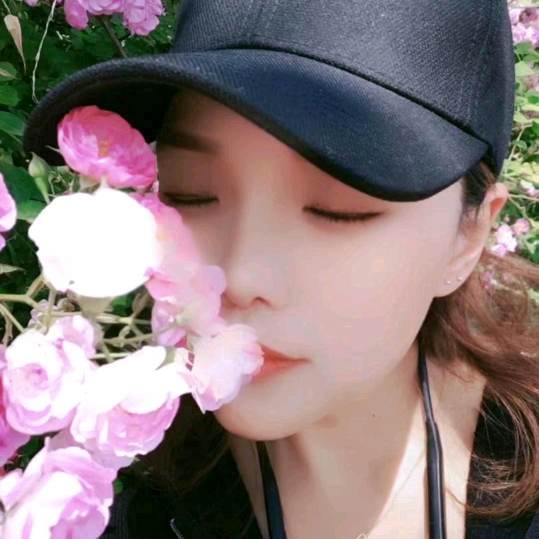 @এ᭄泡沫༊: ঞᩚ