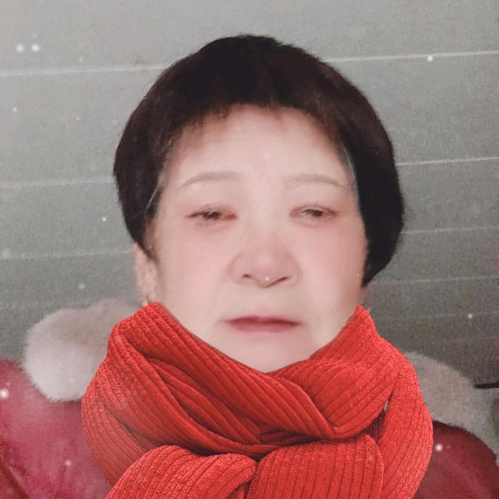 幸福的老太八十三岁