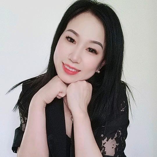 爱跳💃爱唱🎵的萍