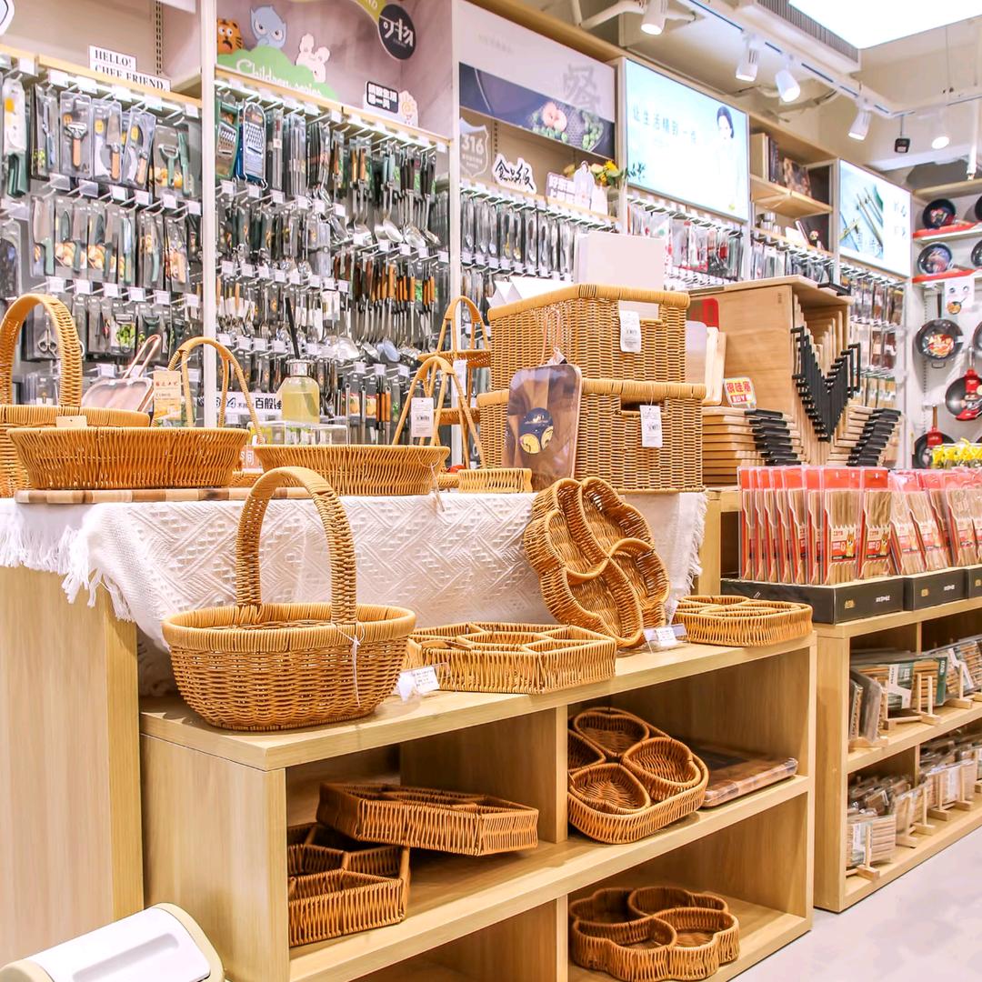 周口市川汇区翼蓝枫百货店（个体工商户）