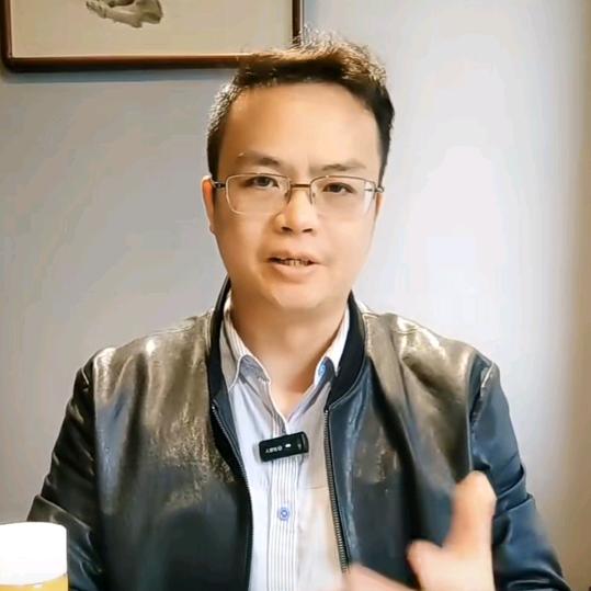 开书店的宝爸