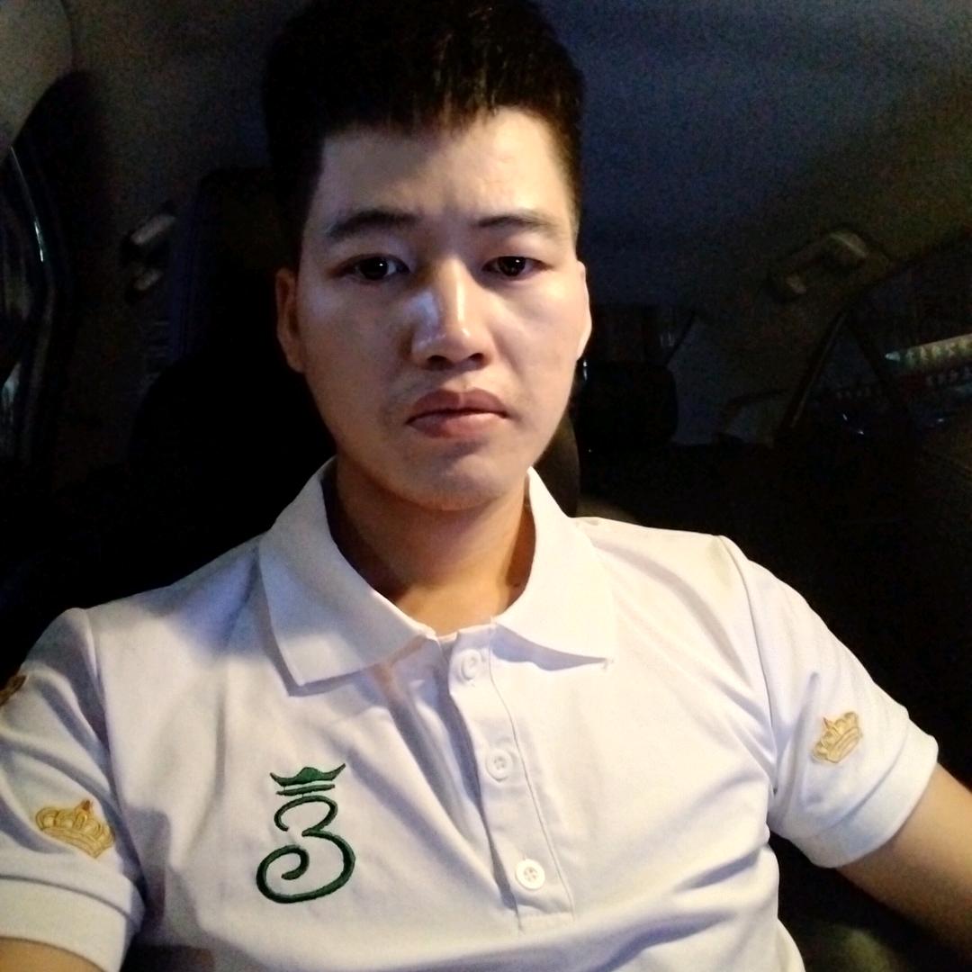 奋斗向前走