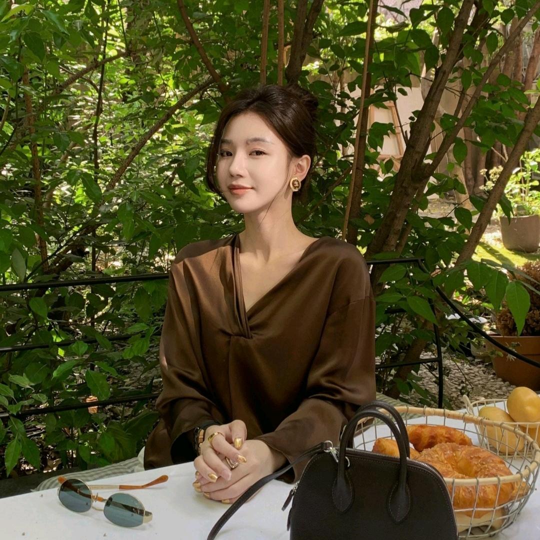 小杨会变成杨总的