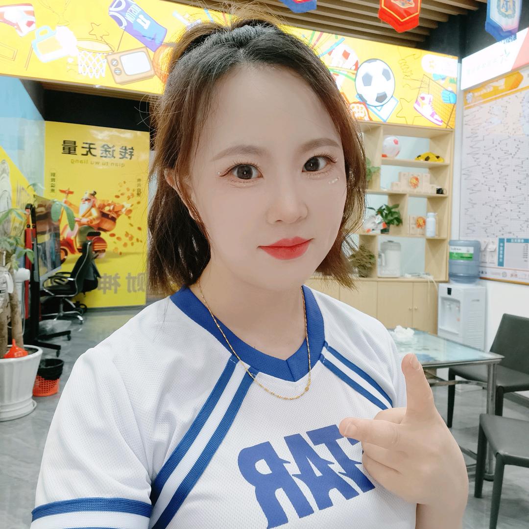 C罗的卿卿妹儿