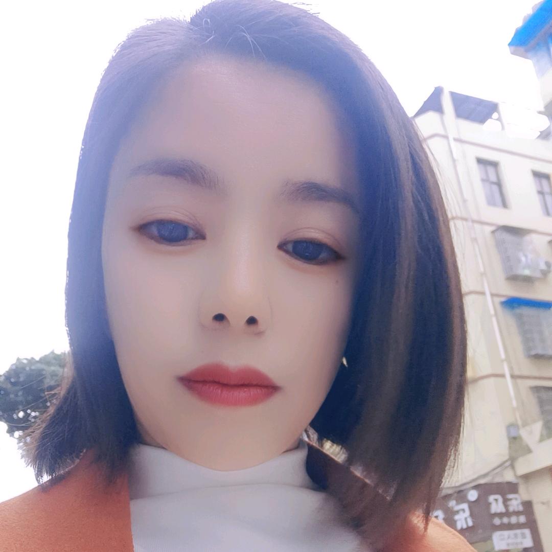 八月瓜姐妹鼓舞团🥳依恋