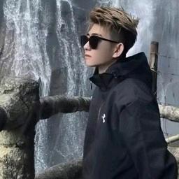 晓浩.