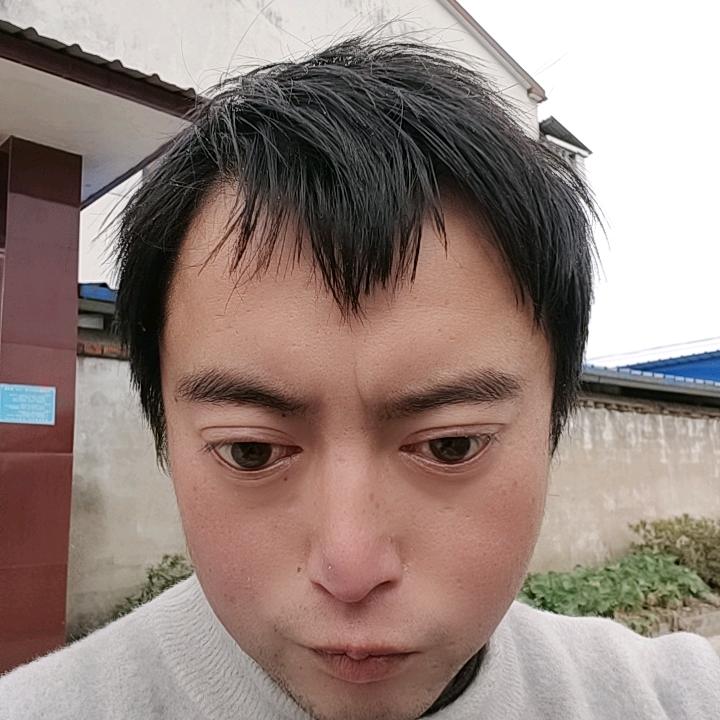 孙超单身
