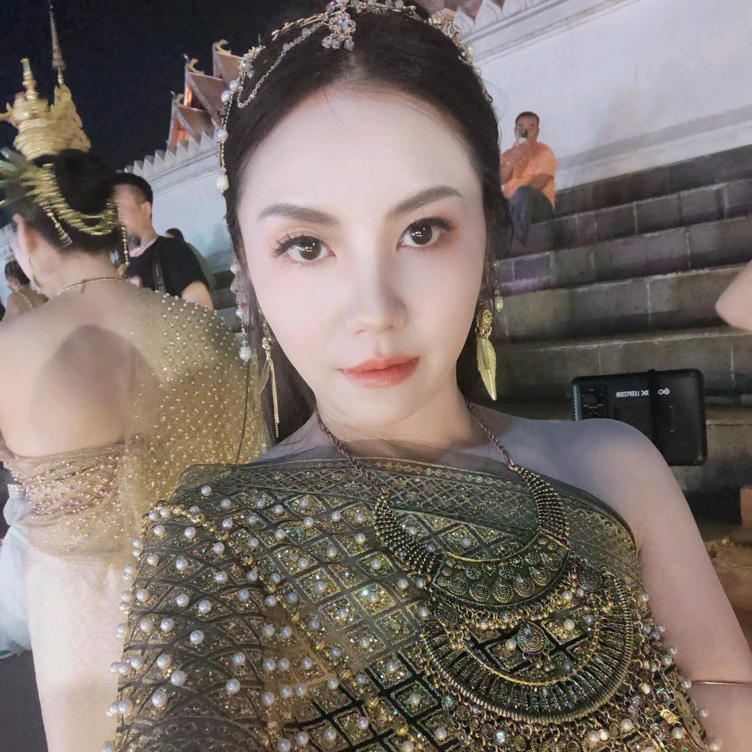杨小瑾