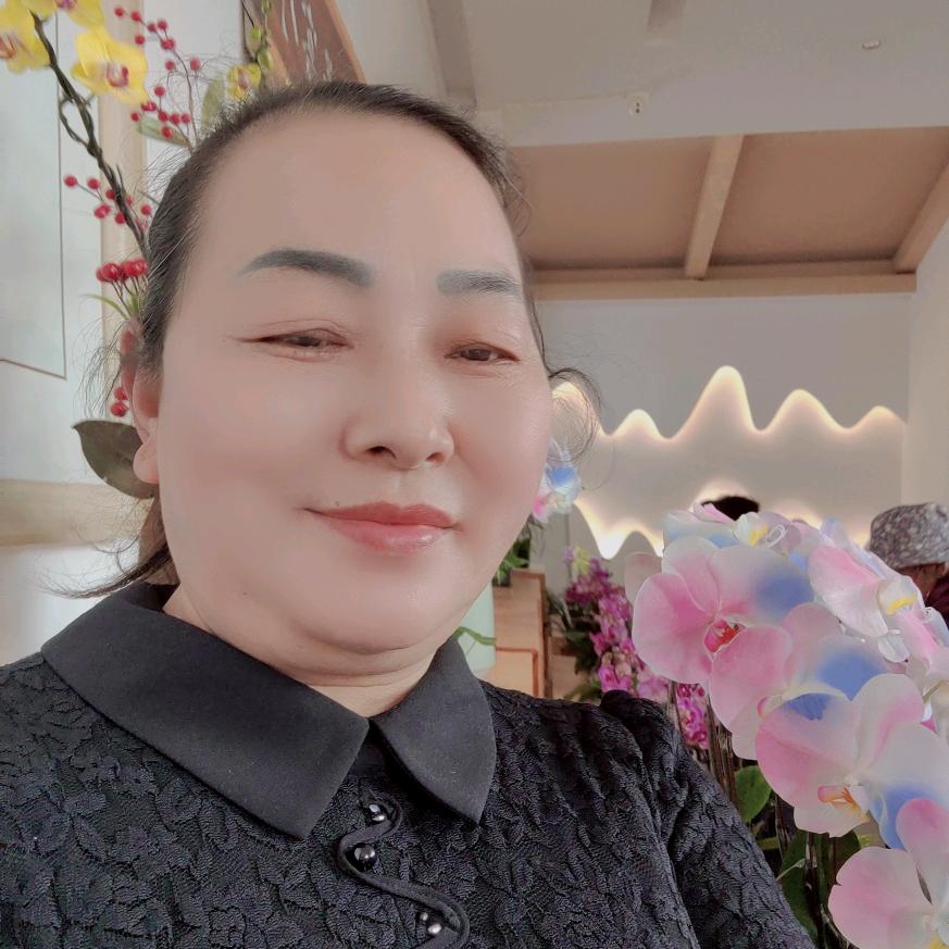 石妹爱唱歌