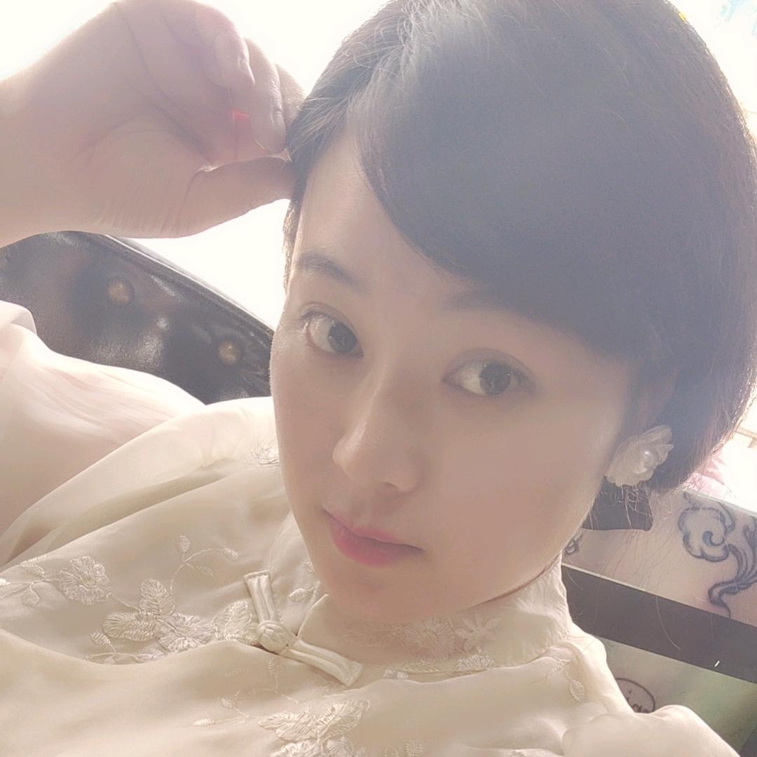 秀秀瑜伽  健身