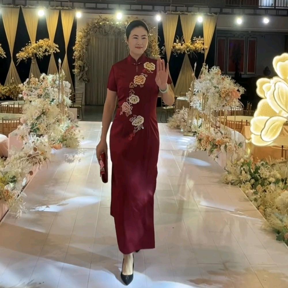 华艺恋喜妈妈婚宴装