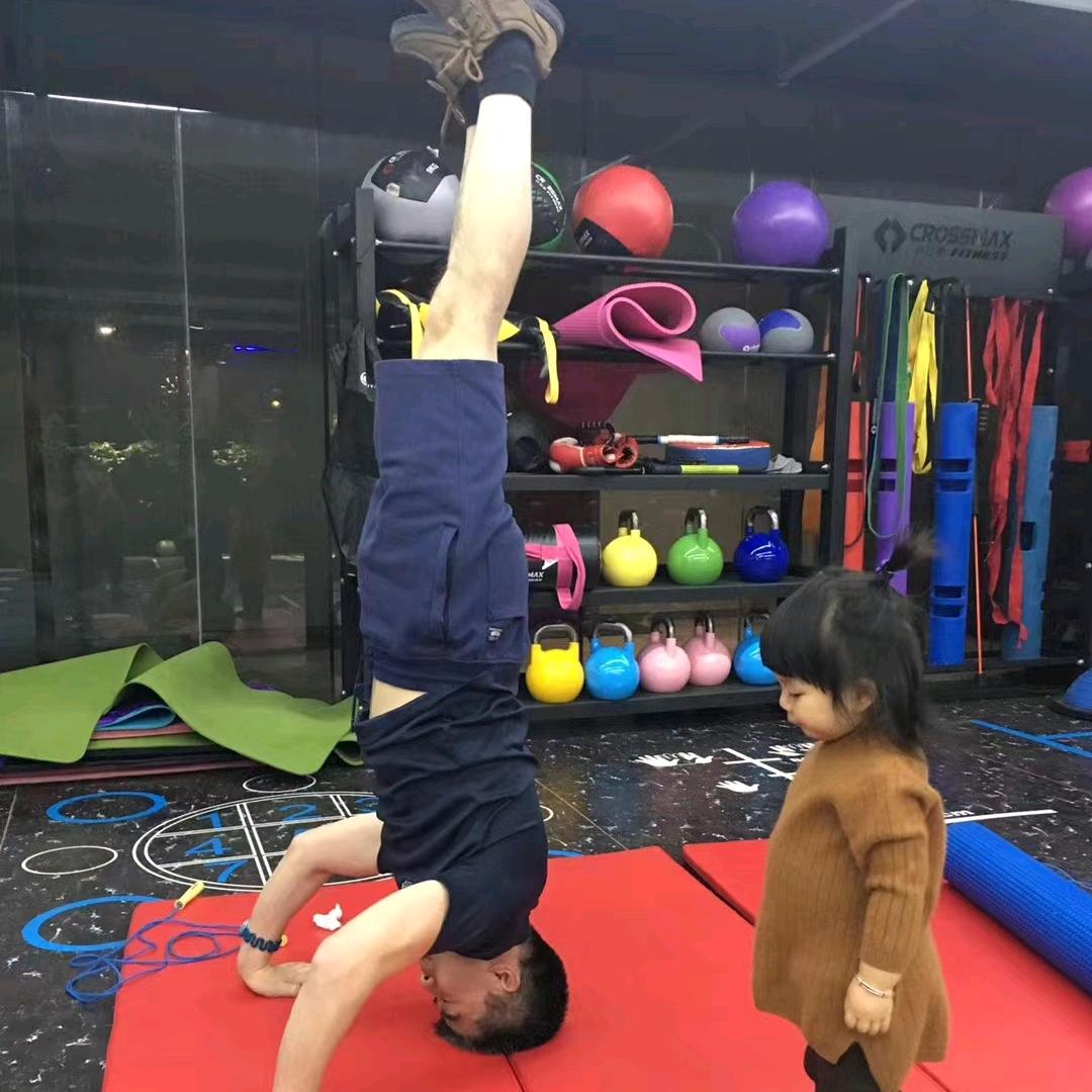 男儿当自强-陈庆华