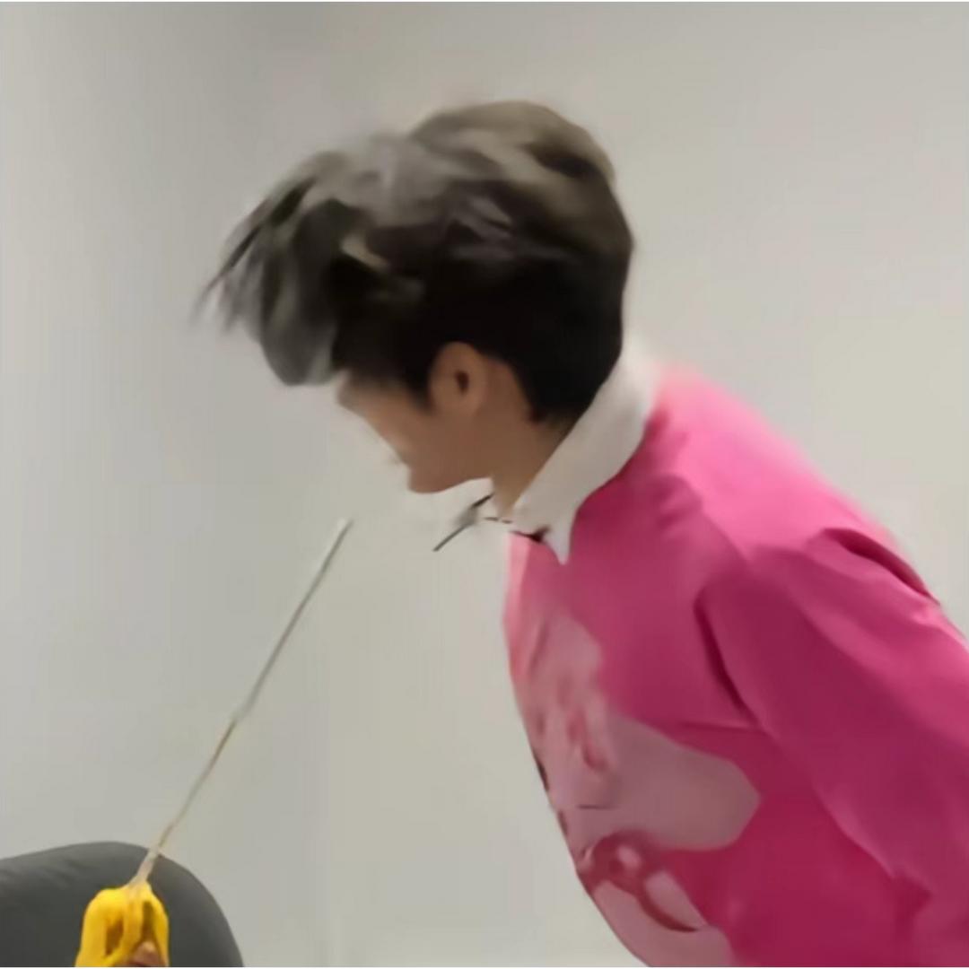 爱偷裤衩子给海绵宝宝的贼