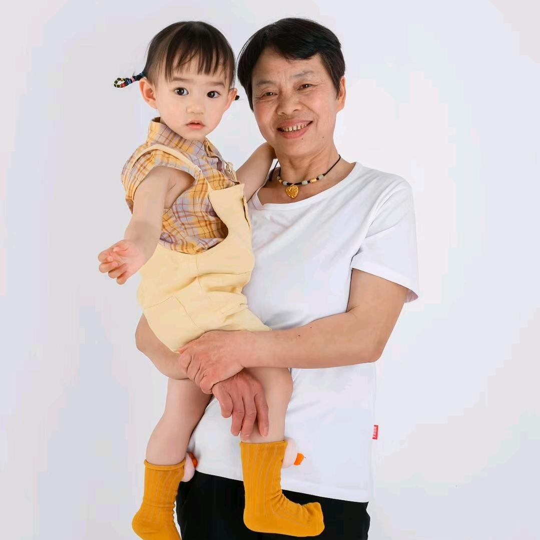 心儿外婆