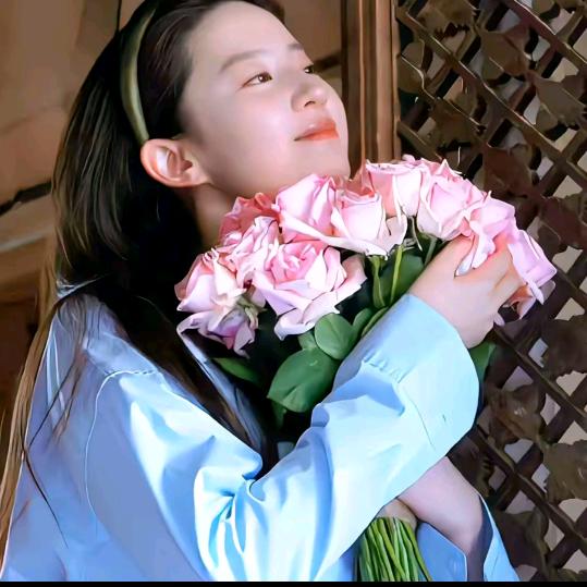 ✨桃汐汐🍊🍒💎✨