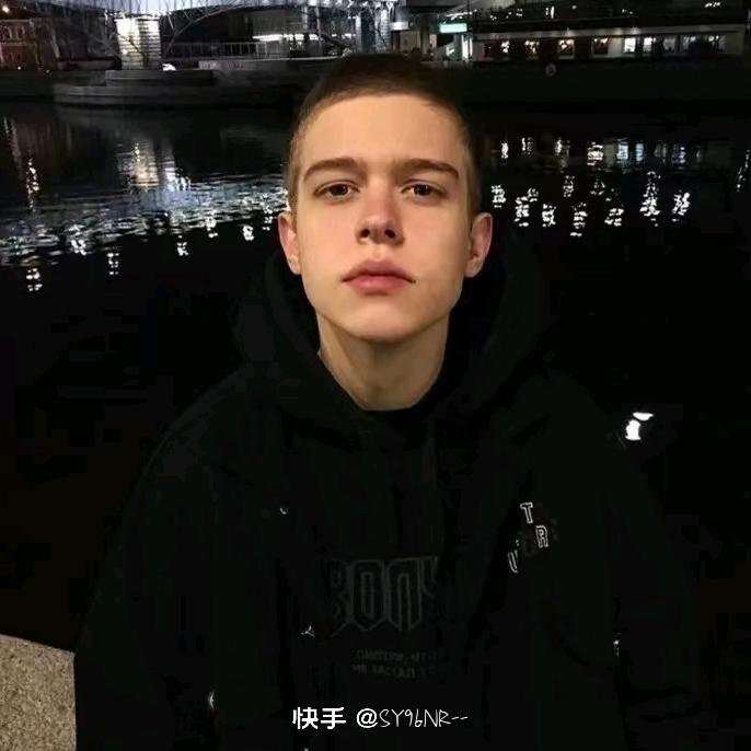 国民男孩（黑奴）