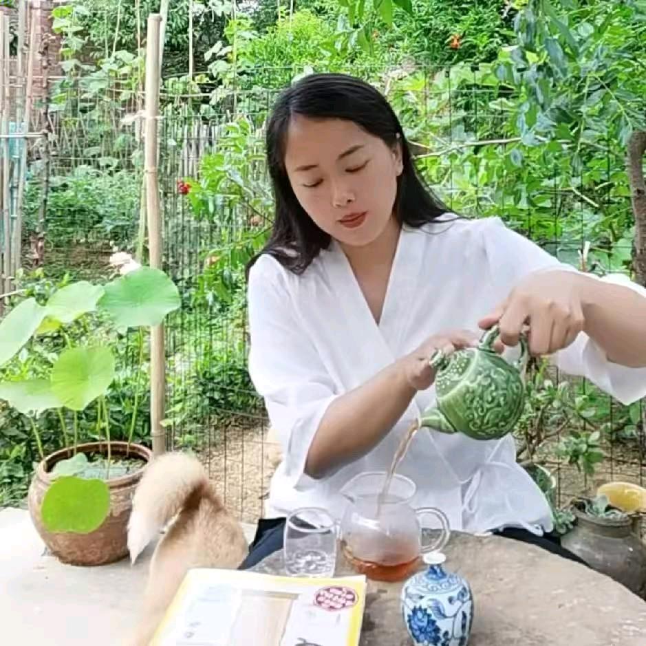 蒋厂长摆摊记