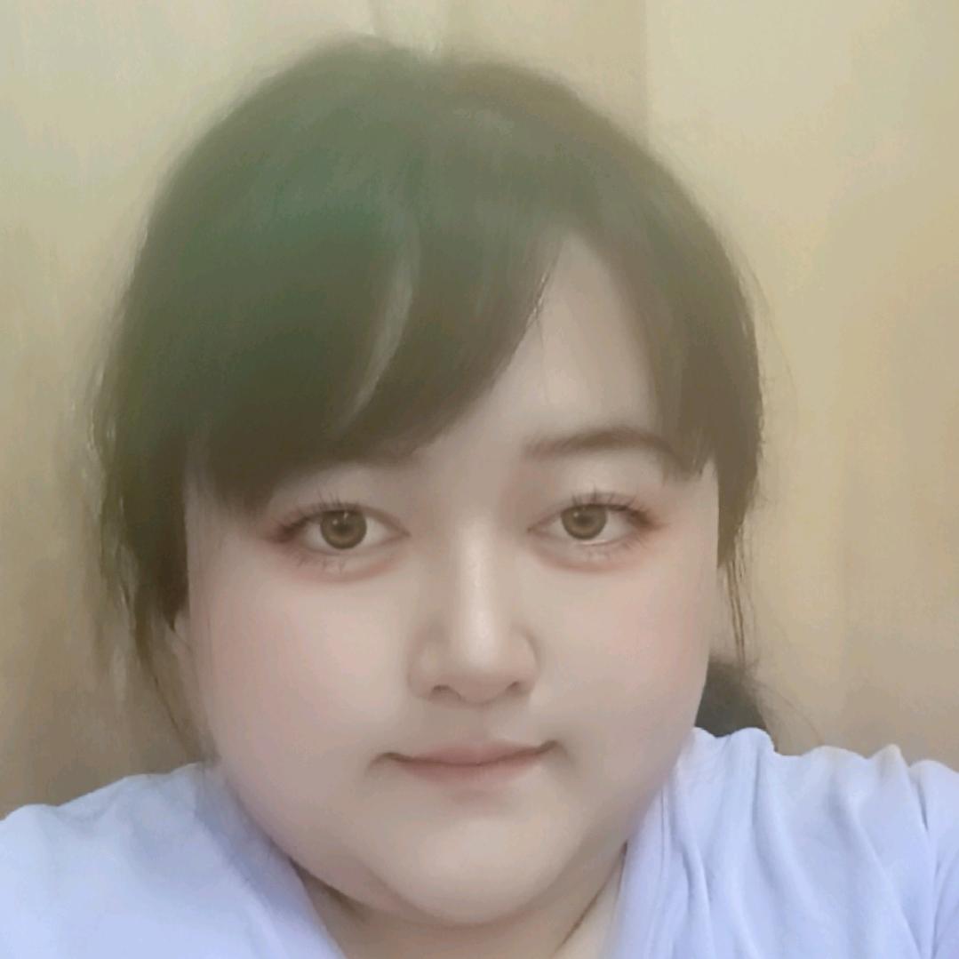伊莉