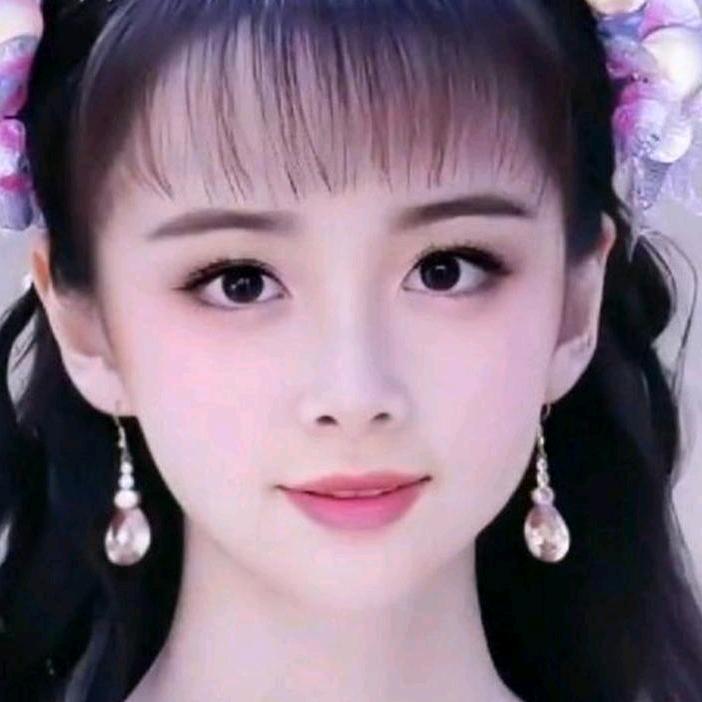 ℋღ᭄草莓🍓微笑💞࿐