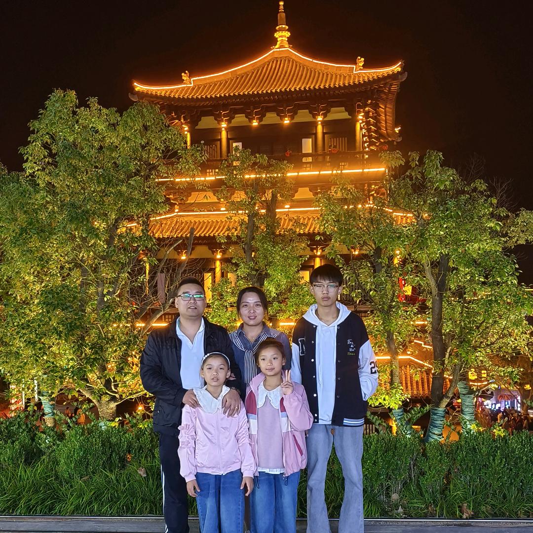 贾鹏@龙华门票+跟团游