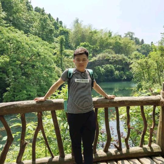 小黑哥哥