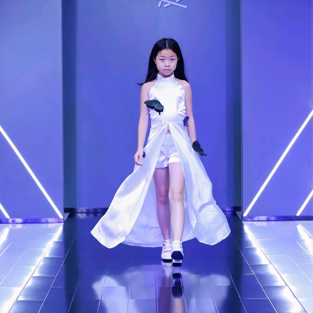 童模曾阮芯妈妈