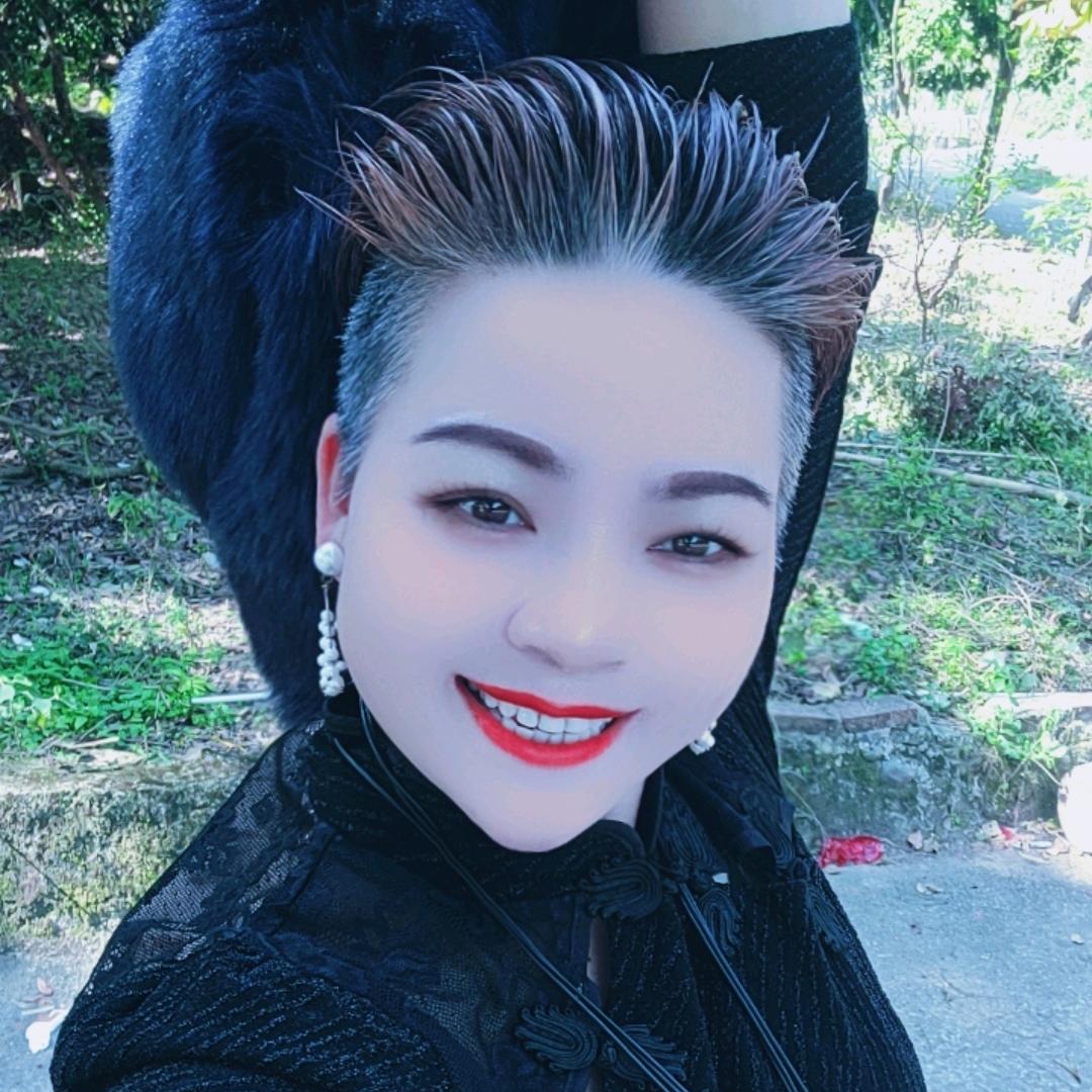 玫瑰（拒绝私聊）