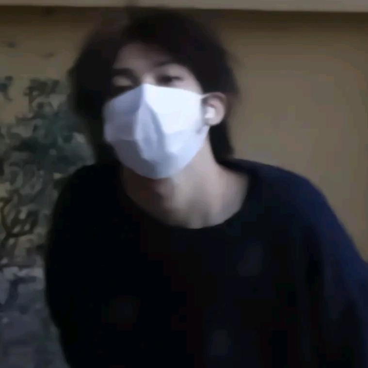 陌