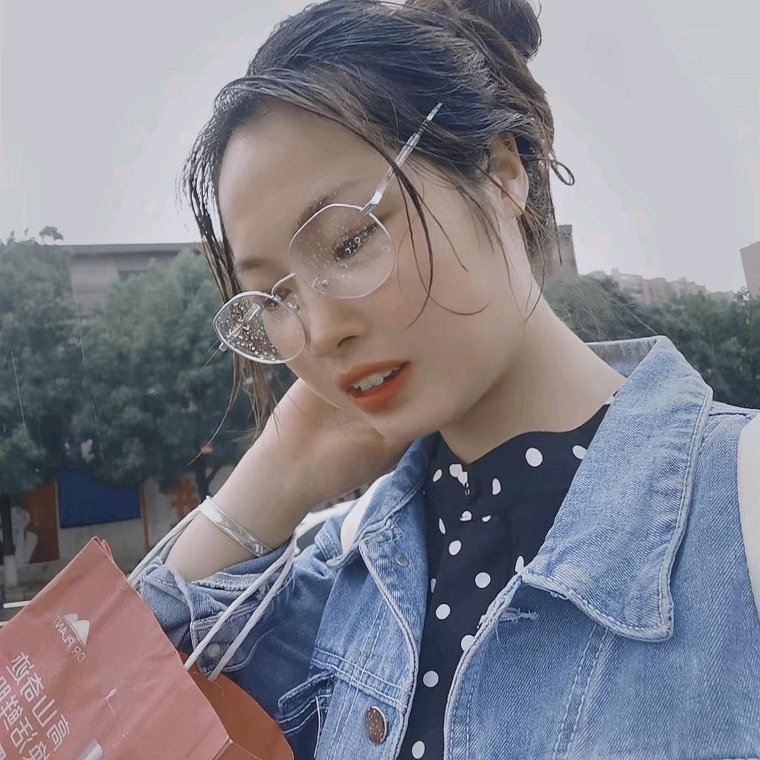 是康康啊