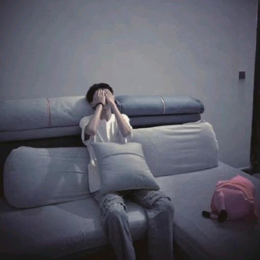瑞.