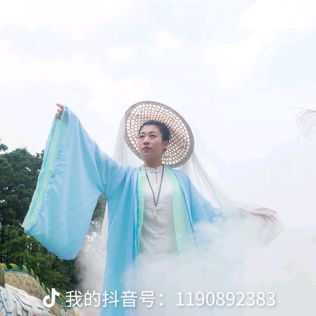 嗣融
